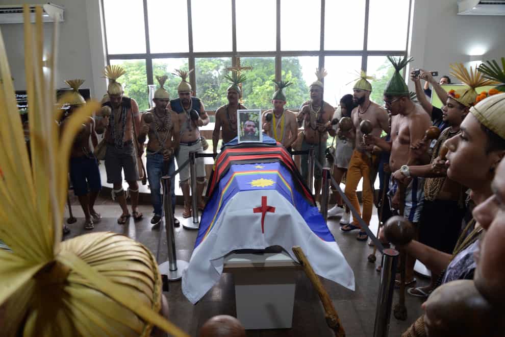 Indigenous people attend the funeral of Bruno Pereira at the Morada da Paz cemetery, in Recife (Teresa Maia/AP)