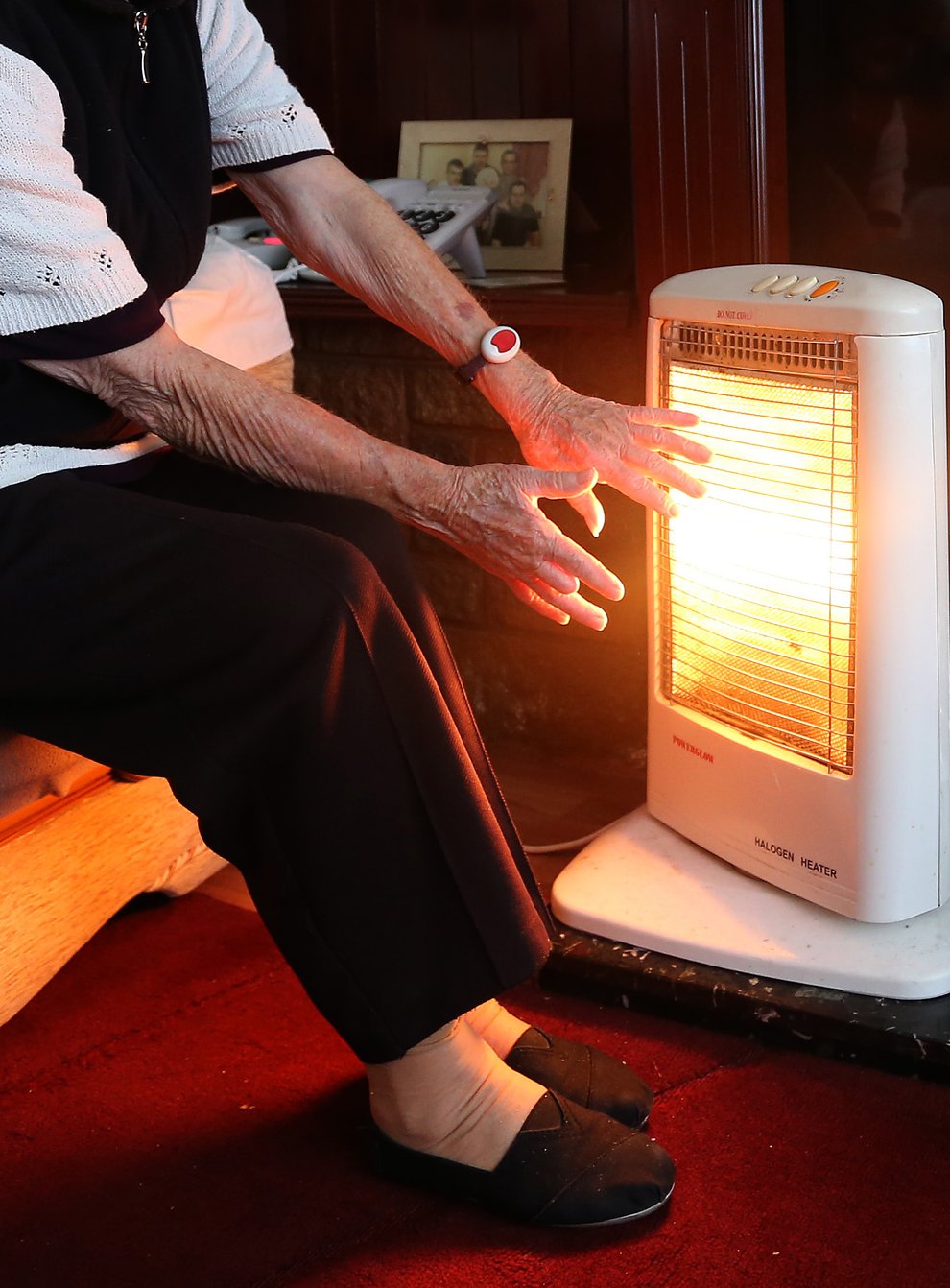 The price of heating a home this winter will balloon, a new forecast has shown (Peter Byrne/PA)