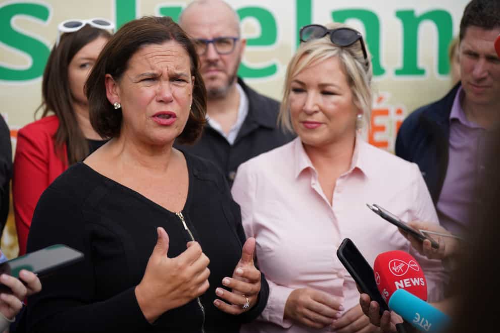 Sinn Fein leader Mary Lou McDonald and deputy leader Michelle O’Neill (Niall Carson/PA)