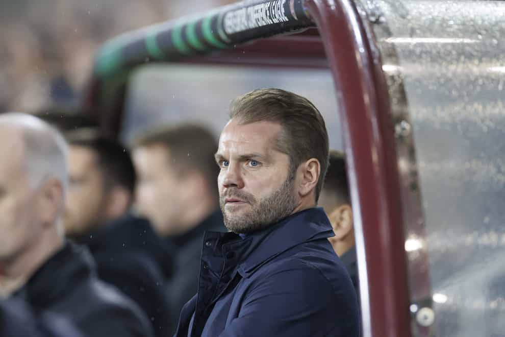 Robbie Neilson is looking for a better performance (Steve Welsh/PA)