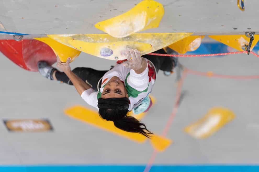 Iranian climber Elnaz Rekabi competes in South Korea (Rhea Khang/International Federation of Sport Climbing via AP)