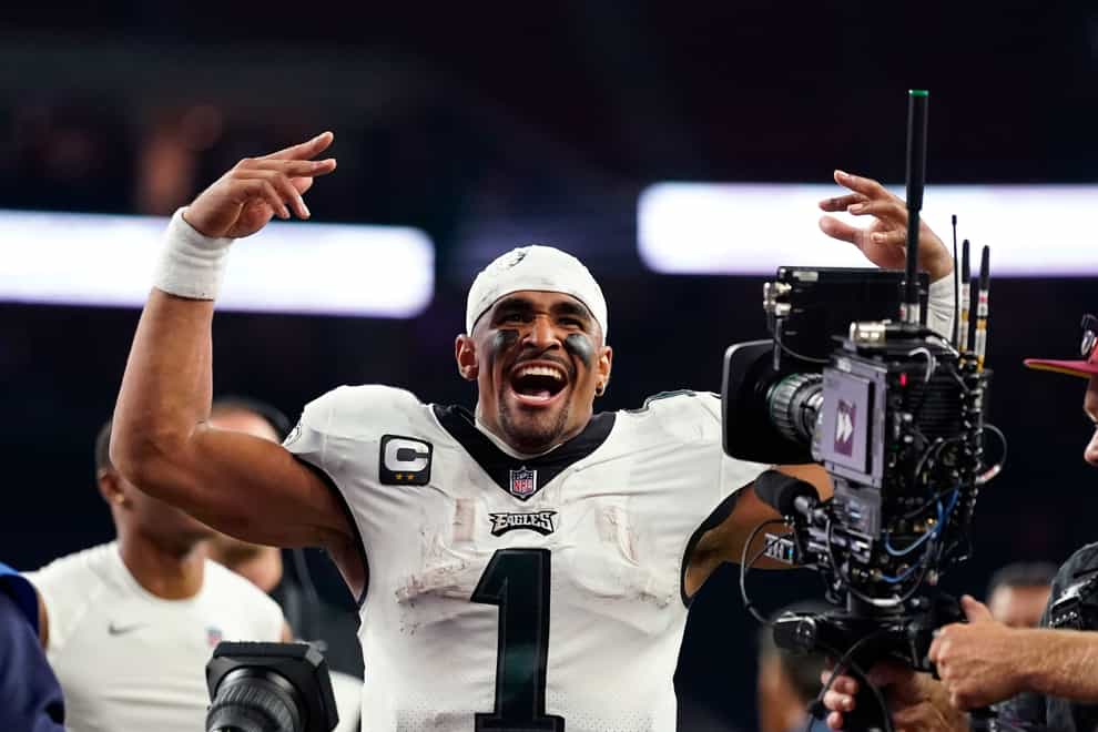 The Philadelphia Eagles are 8-0 for the first time in franchise history after they overcame a slow start on the road to defeat the Houston Texans 29-17 (Eric Christian Smith/AP)