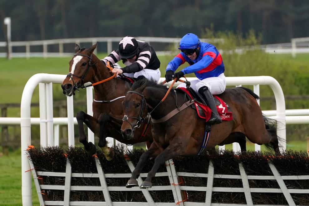 Gin Coco (right) in action at Punchestown (Brian Lawless/PA)