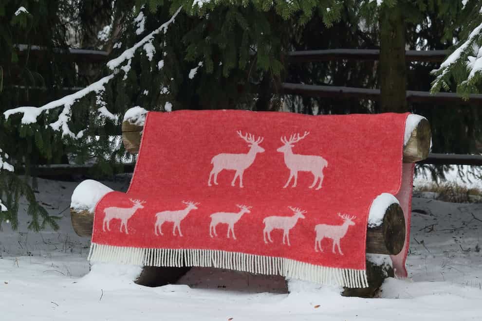 14 fun festive red buys for the home (JJ Textile/PA)