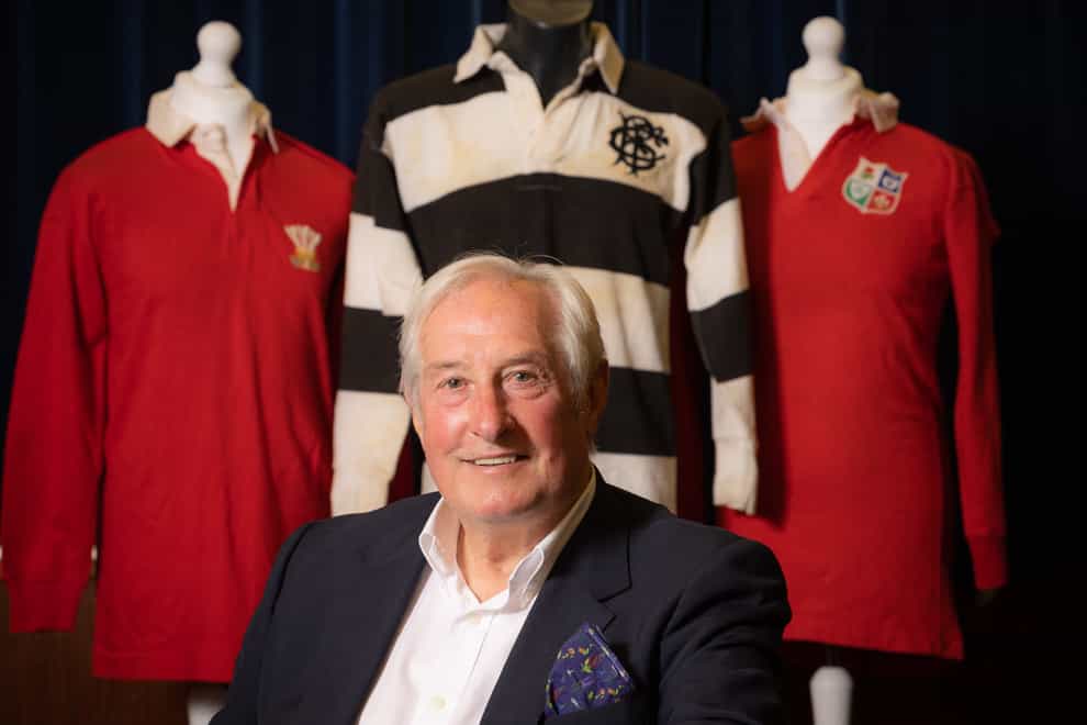 Sir Gareth Edwards’ 1973 Barbarians jersey is to be sold at auction (PA)