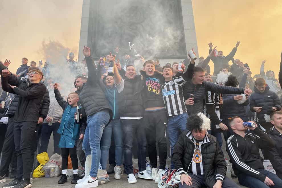 Newcastle fans gather in Trafalgar Square, London, ahead of the of the Carabao Cup final between Manchester United and Newcastle United at Wembley on Sunday (Stefan Rousseau/PA)