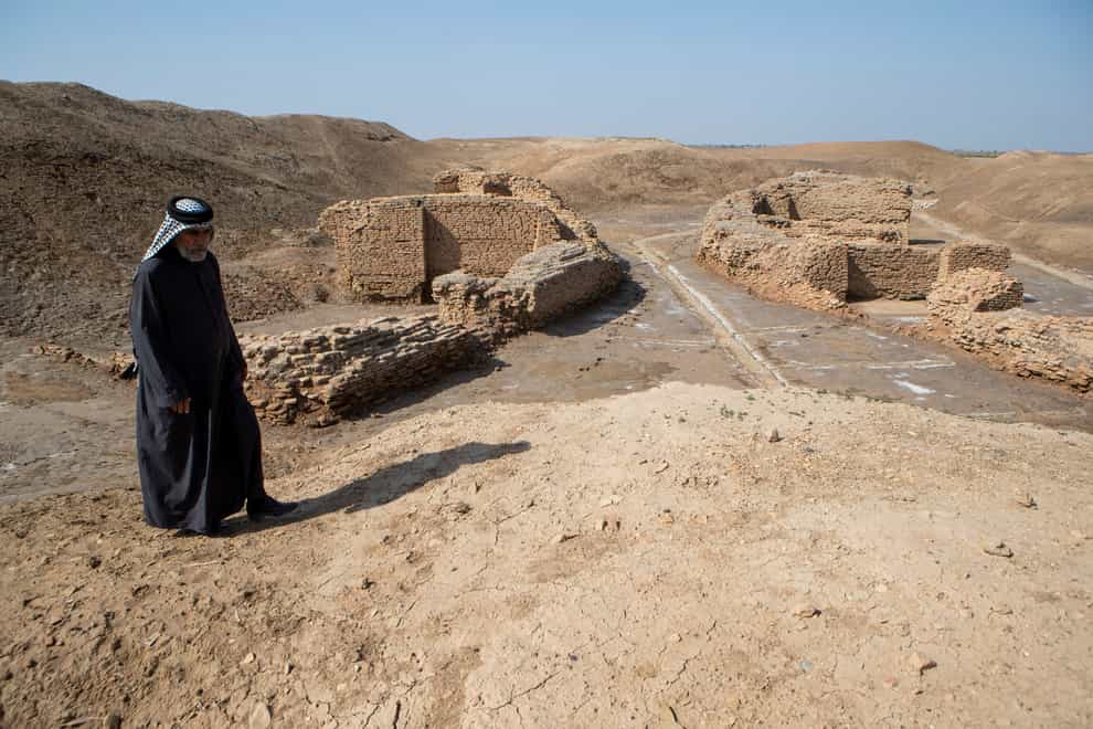 What is considered a world’s oldest bridge, some 4,000 years-old, is seen by the ancient city-state of Lagash, near Nasiriyah, Iraq (Nabil al-Jourani/AP/PA)