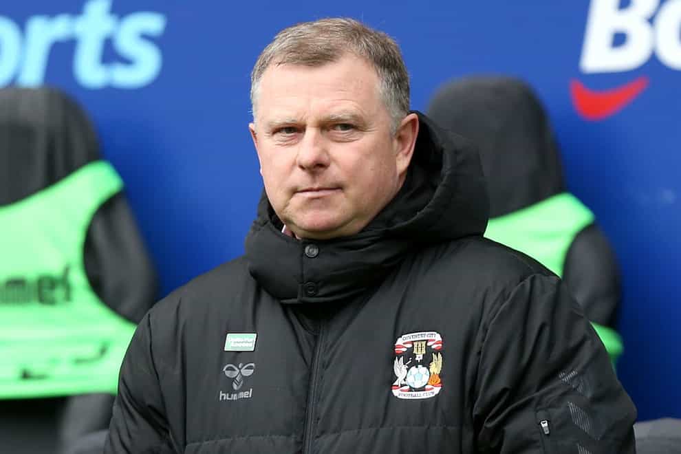 Mark Robins was not happy with the referee (Barrington Coombs/PA)