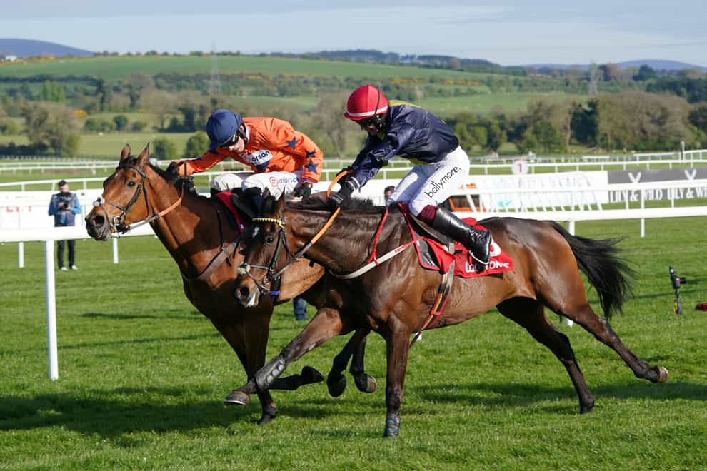 Fastorslow (right) claims Bravemansgame (Brian Lawless/PA)