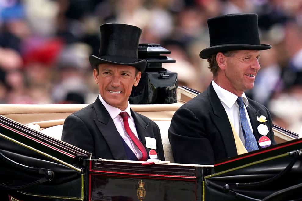 The carriage carrying Frankie Dettori and Jamie Snowden arrives (John Walton/PA)
