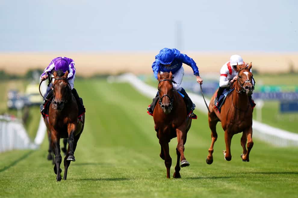 Castle Way (centre) just kept his nose in front (Tim Goode/PA)