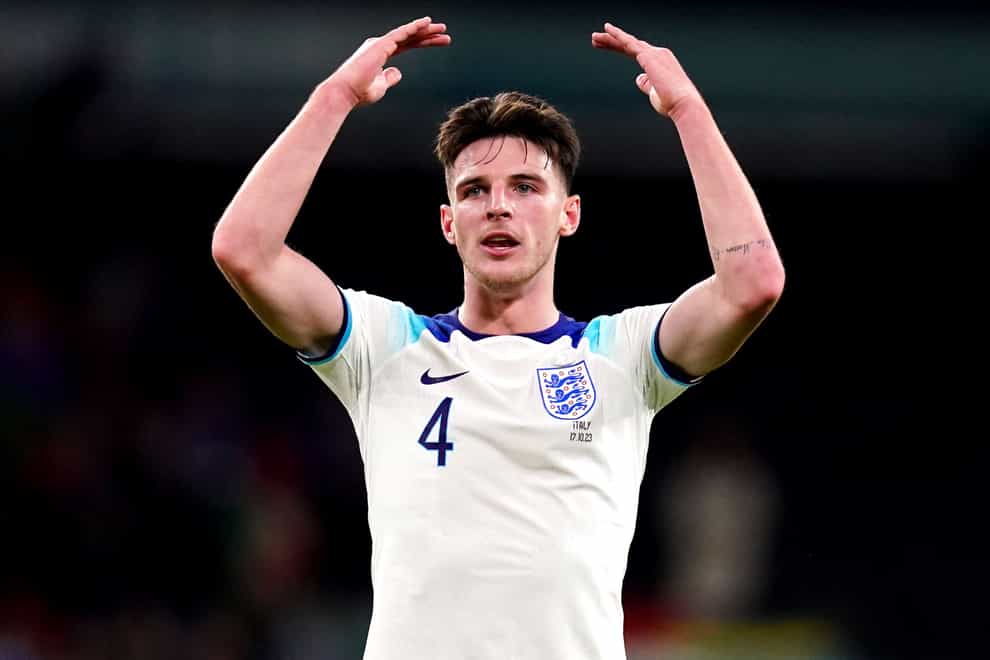 Declan Rice believes England’s rugby team can inspire their football equivalents. (John Walton/PA)