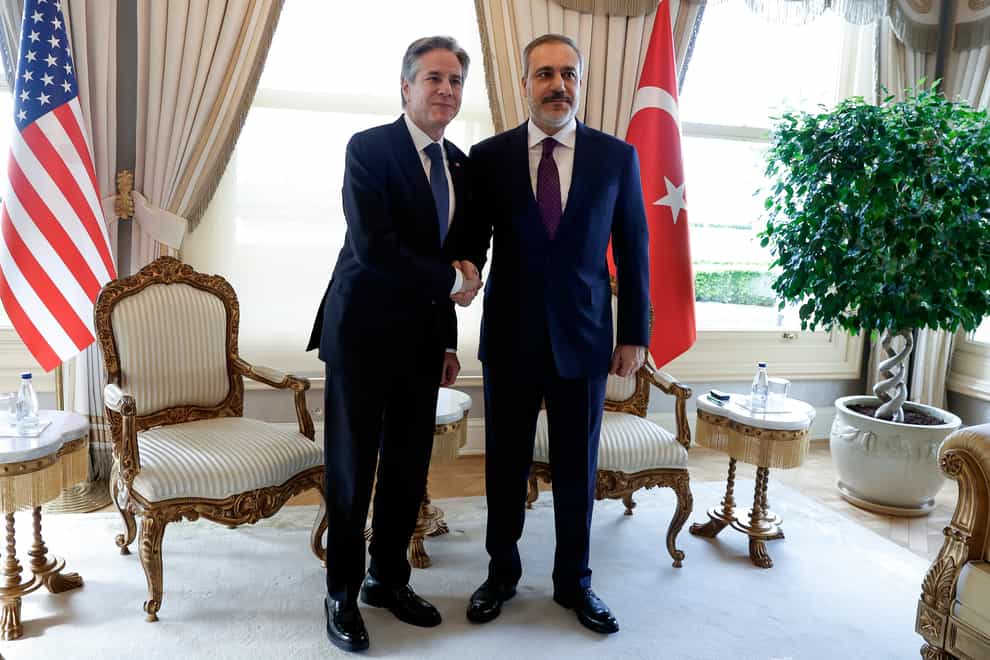 Antony Blinken met Turkish foreign minister Hakan Fidan (Pool via AP)