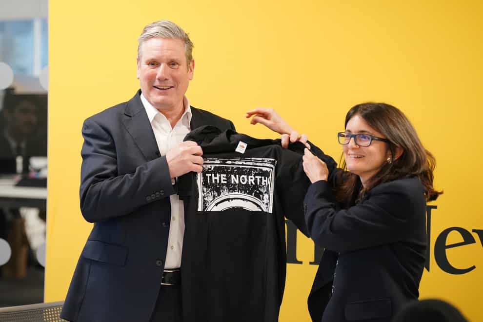 Labour Party leader Sir Keir Starmer, with the editor of the Manchester Evening News Sarah Lester, during a visit to the newspaper’s offices in Oldham, Greater Manchester (Peter Byrne/PA)