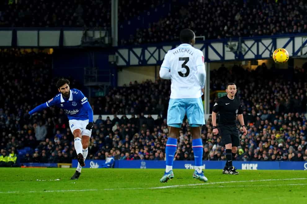 Andre Gomes sent Everton into the fourth round (Peter Byrne/PA)