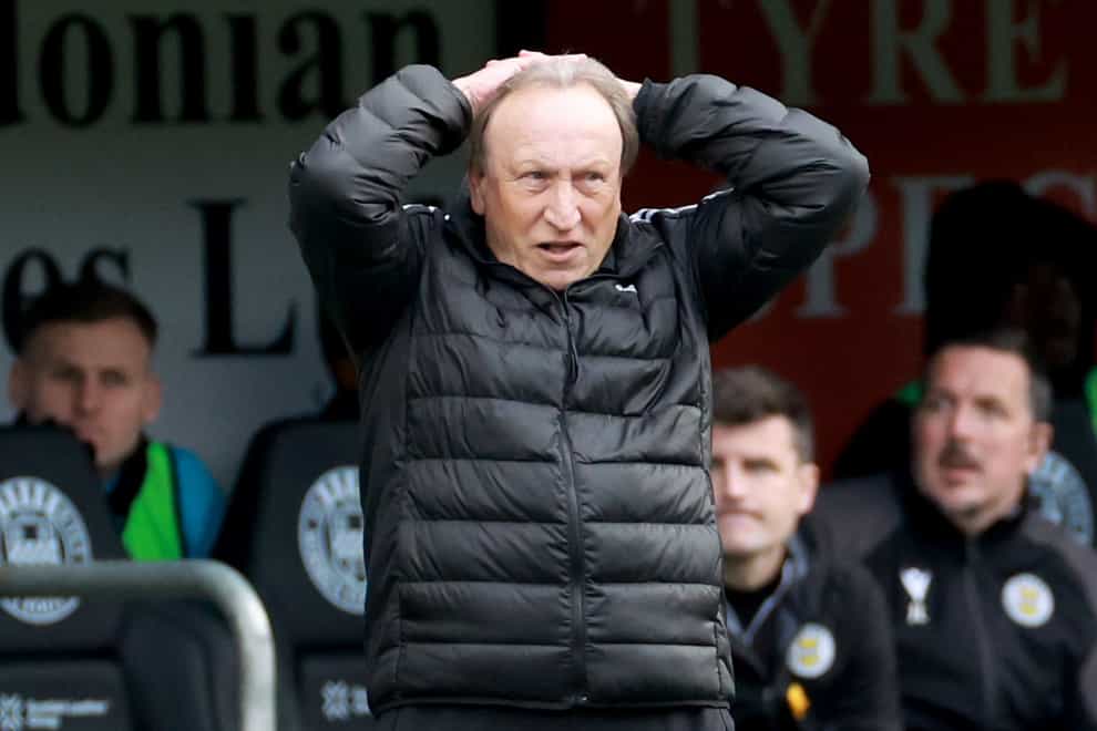 Aberdeen interim manager Neil Warnock was left stunned by St Mirren’s stoppage-time strikes (Steve Welsh/PA)