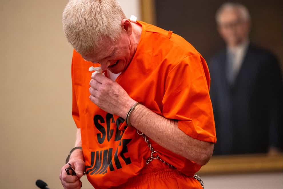 Alex Murdaugh cries as he speaks to the court during his sentencing ((Andrew J. Whitaker/The Post And Courier/AP)