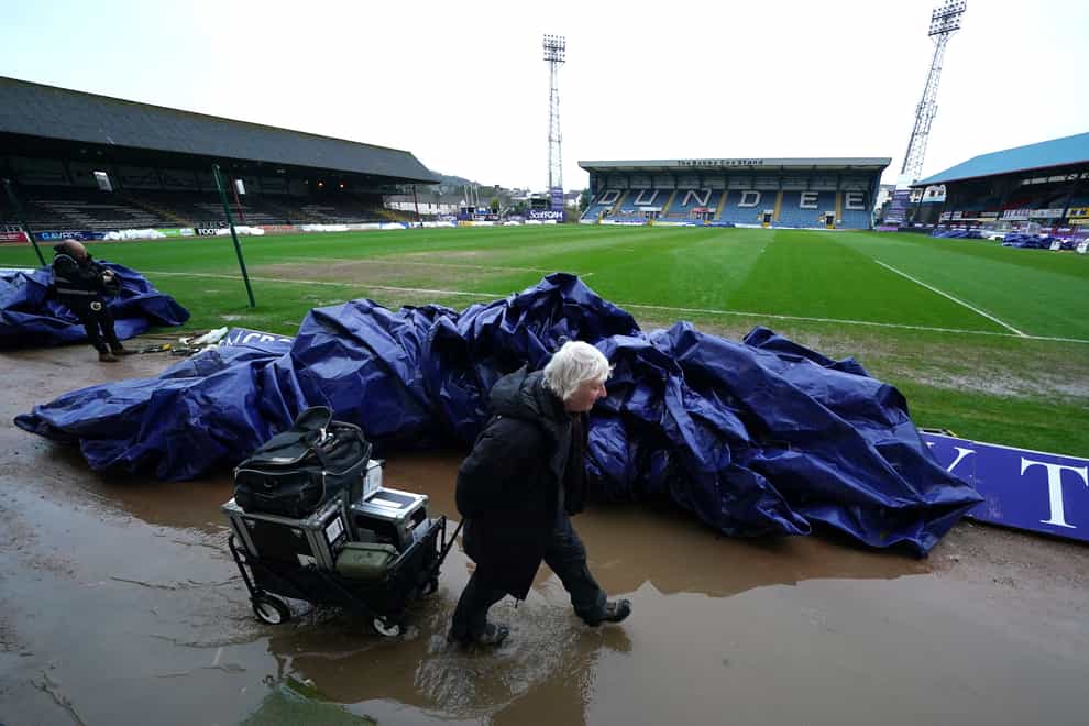 The Dens Park pitch was waterlogged (Andrew Milligan/PA)